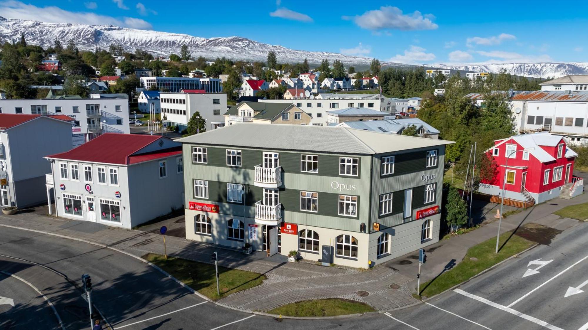 Steinaskjol Apartments آكيورِيْري المظهر الخارجي الصورة
