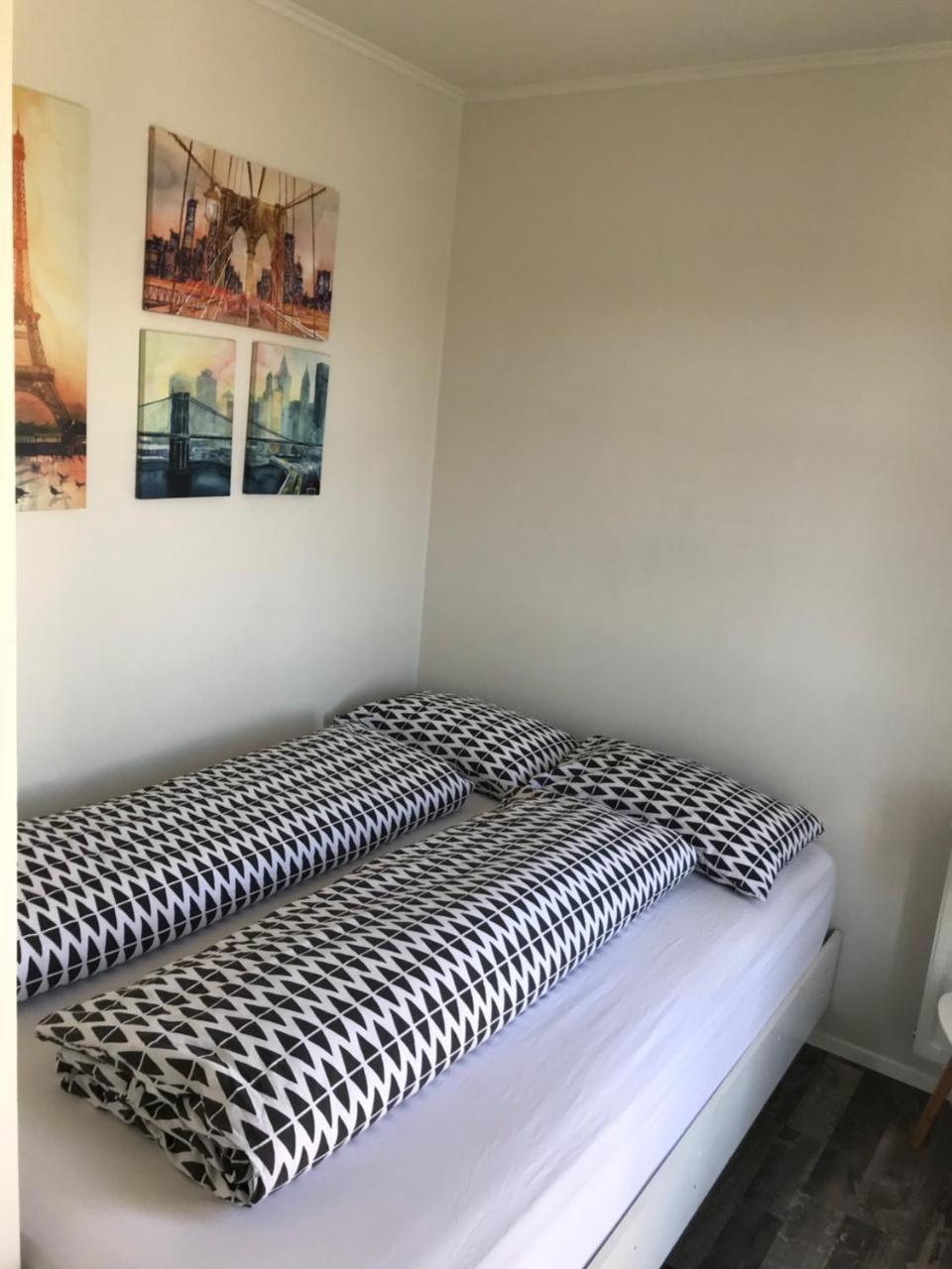 Steinaskjol Apartments آكيورِيْري المظهر الخارجي الصورة