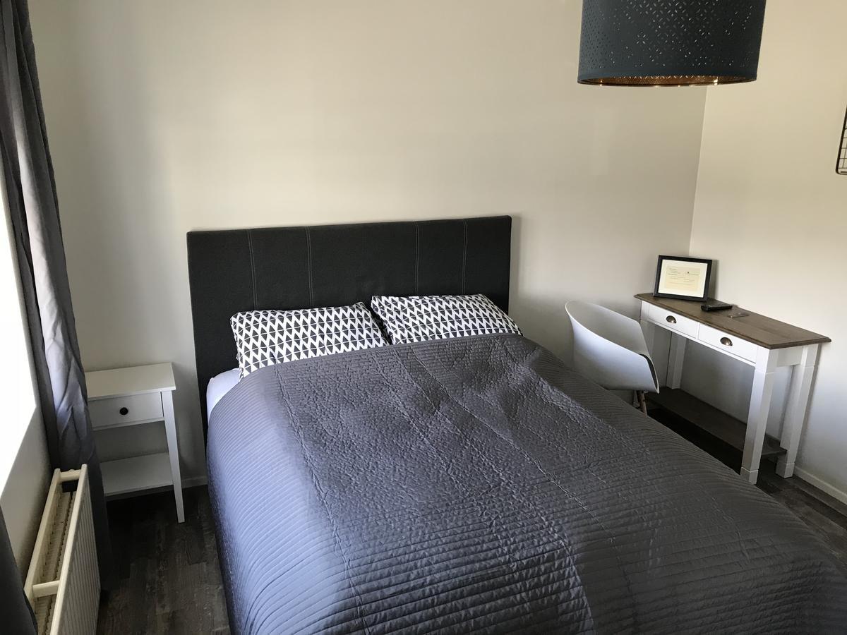 Steinaskjol Apartments آكيورِيْري المظهر الخارجي الصورة